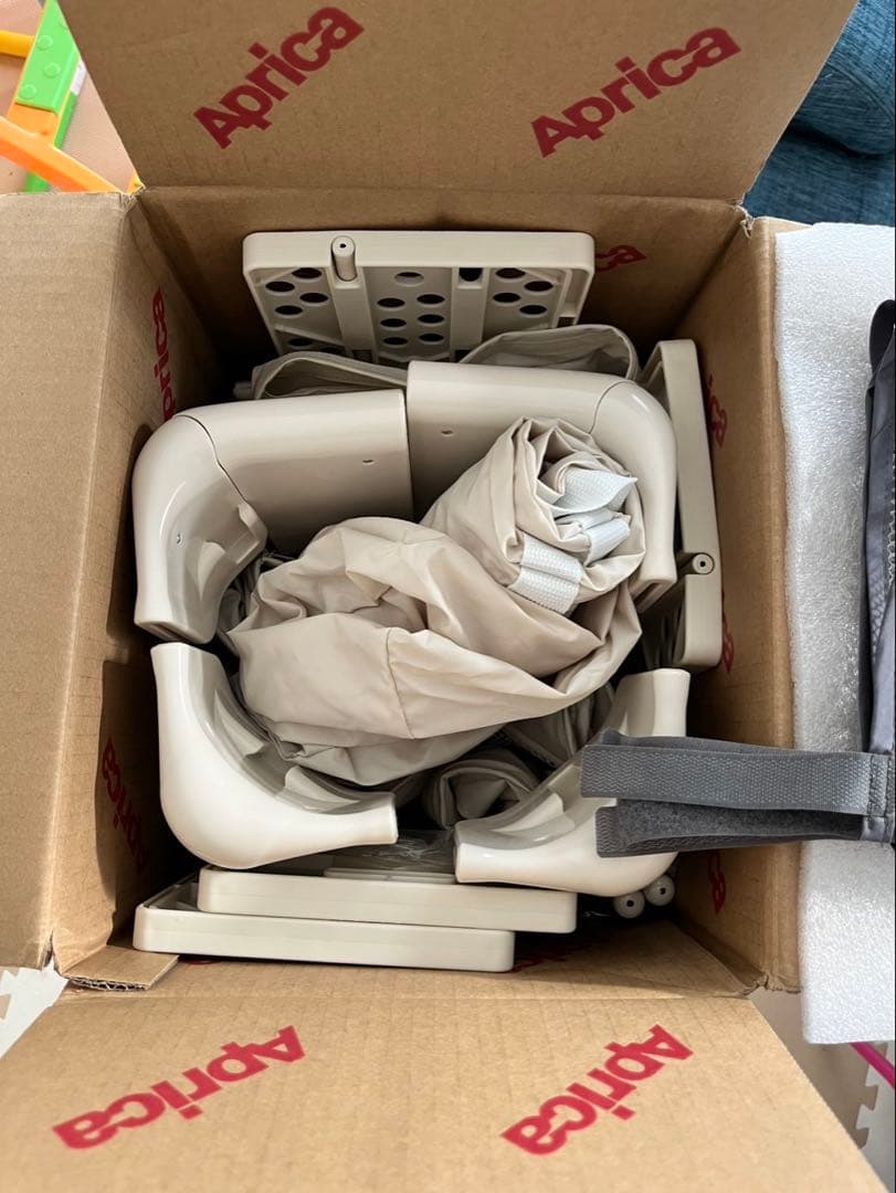 ベビーベッド 通気性メッシュ ベージュ