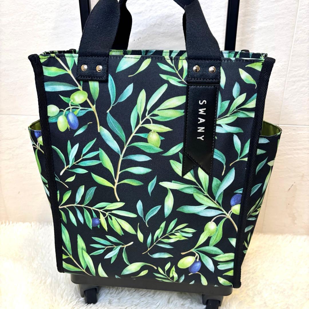 SWANY スワニー 4輪 ボタニカル柄　キャリーバッグ