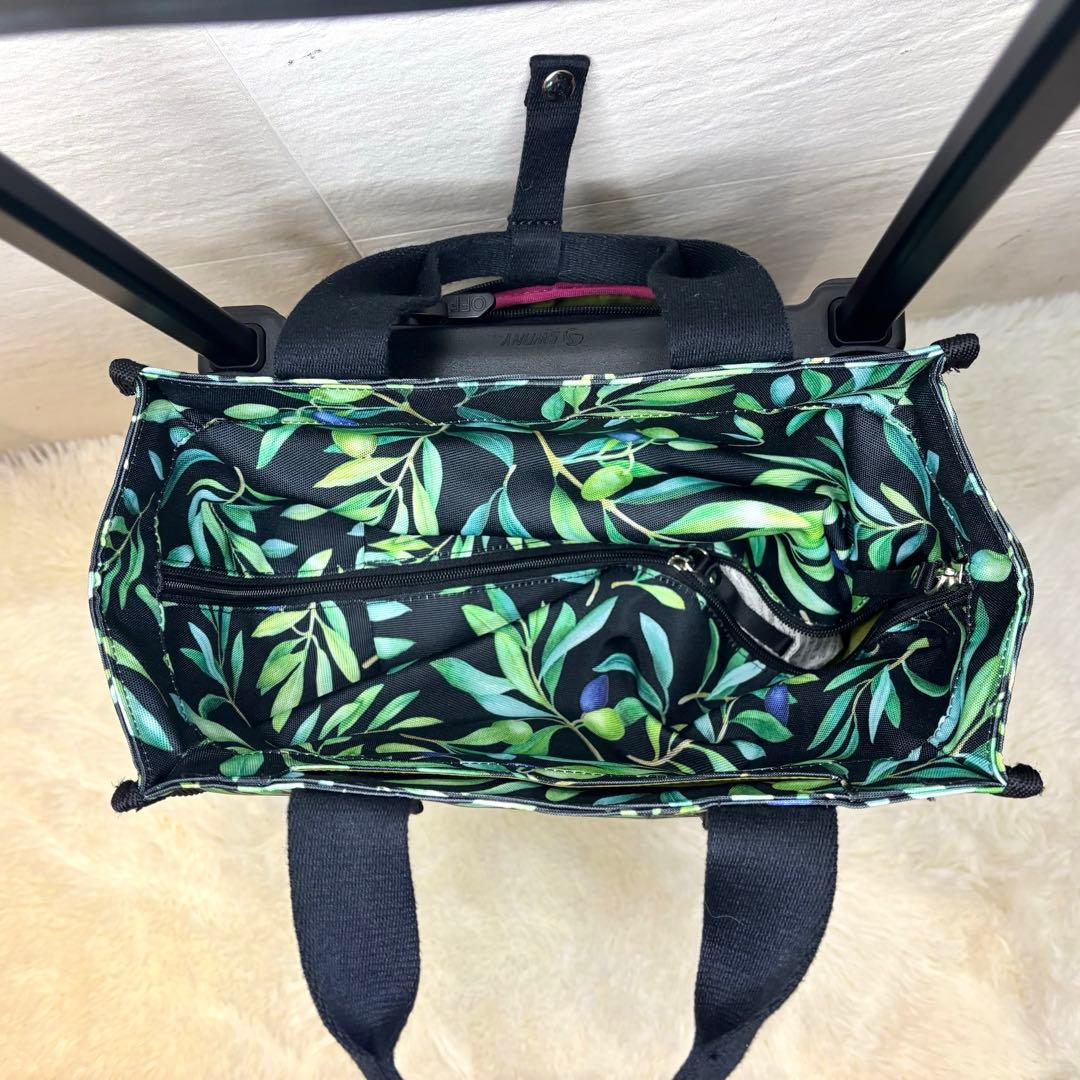 SWANY スワニー 4輪 ボタニカル柄　キャリーバッグ