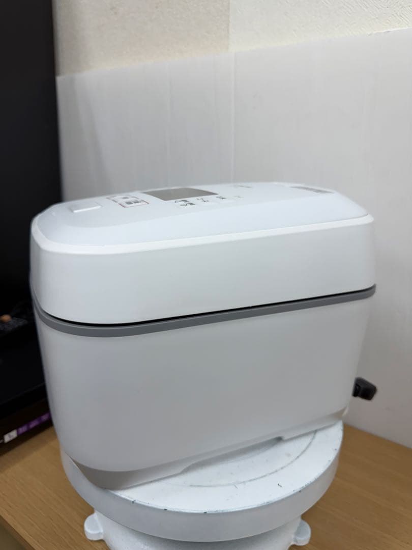 HITACHI IH炊飯器 RZ-V100FM 1.0L /5.5合2023年製