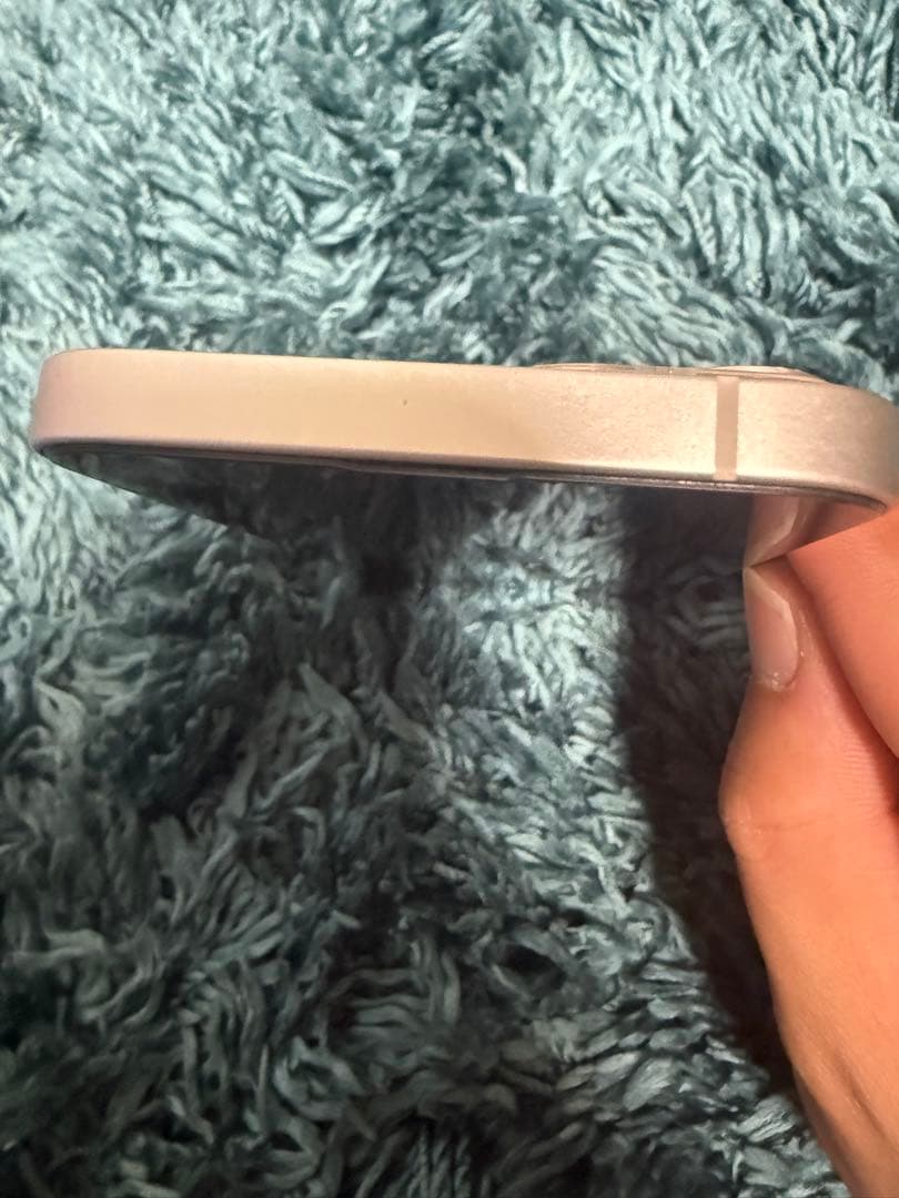 Apple iPhone 13 ホワイト 本体 SiMフリー