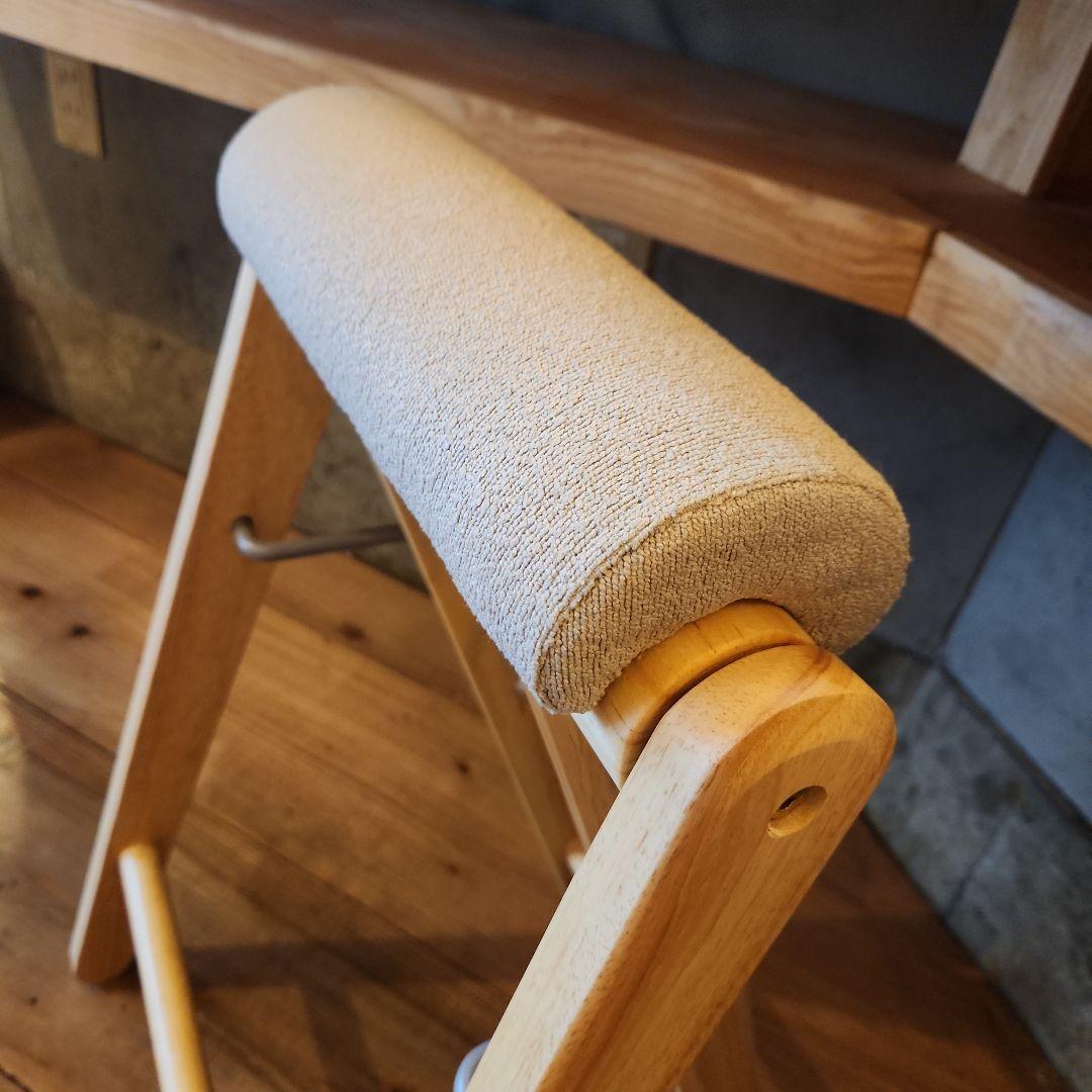 木製カウンターチェア 布製クッション付き