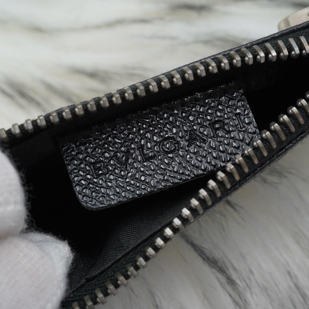 極美品　BVLGARI ブルガリ　小銭入れ　ケース　ブラック　チャーム付き