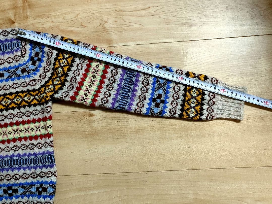 Jamieson’s　fennica beams別注　ラウンドカラーカーディガン