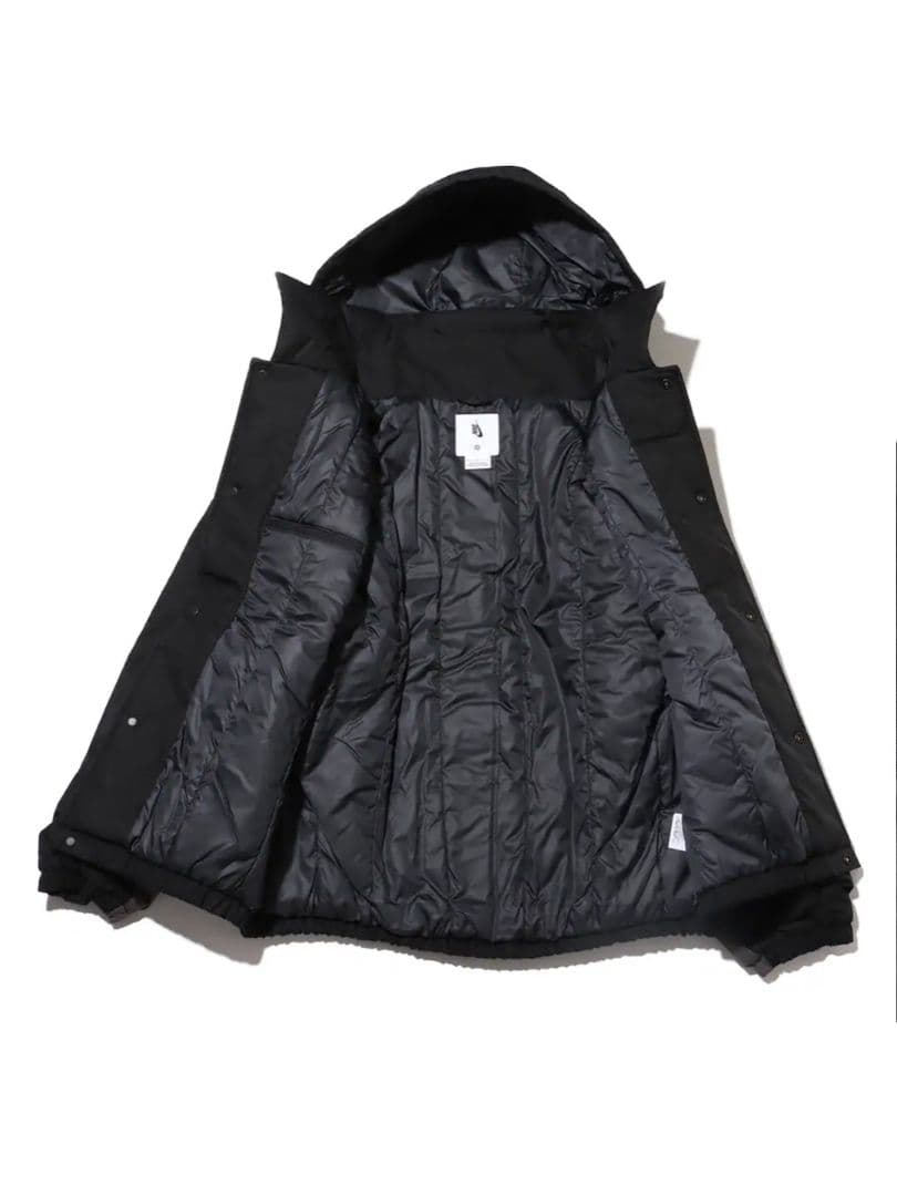 【専用】美品　NIKE　ソロスウッシュ　パファー 黒 ナイロンジャケット 中綿入