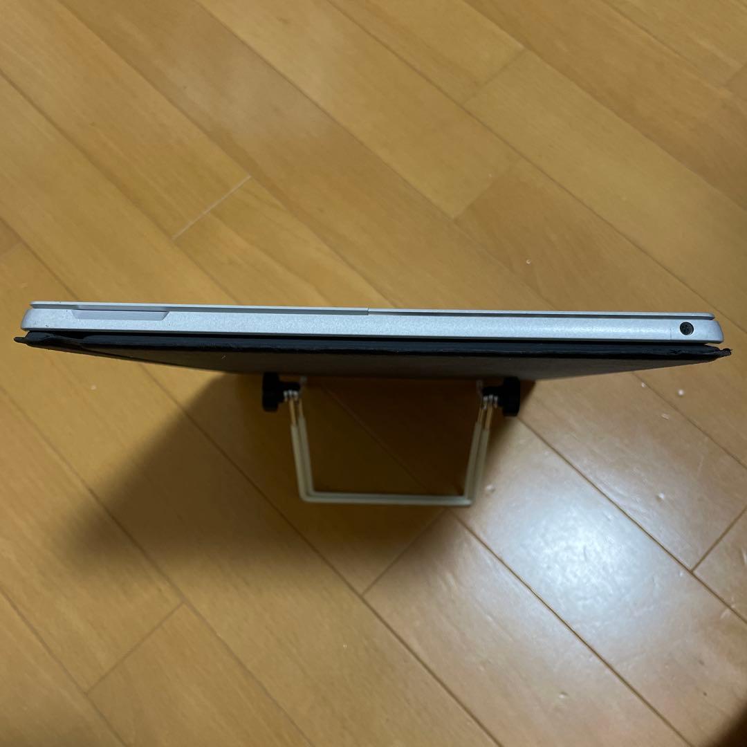 Surface Pro 5 256GB（LTEモデル）