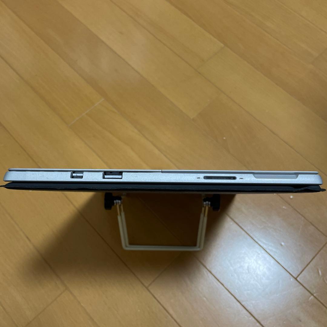 Surface Pro 5 256GB（LTEモデル）