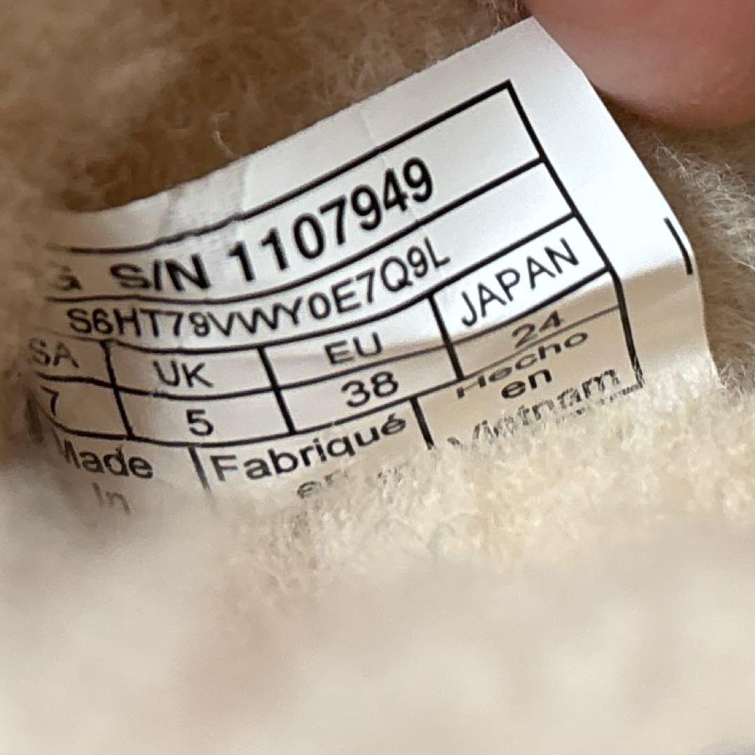 d*y様 新品未使用UGG モカシン1107949