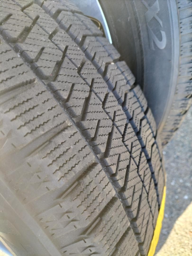 きんしゃちさん専用☆ブリヂストン スタッドレスセット 225/60R17