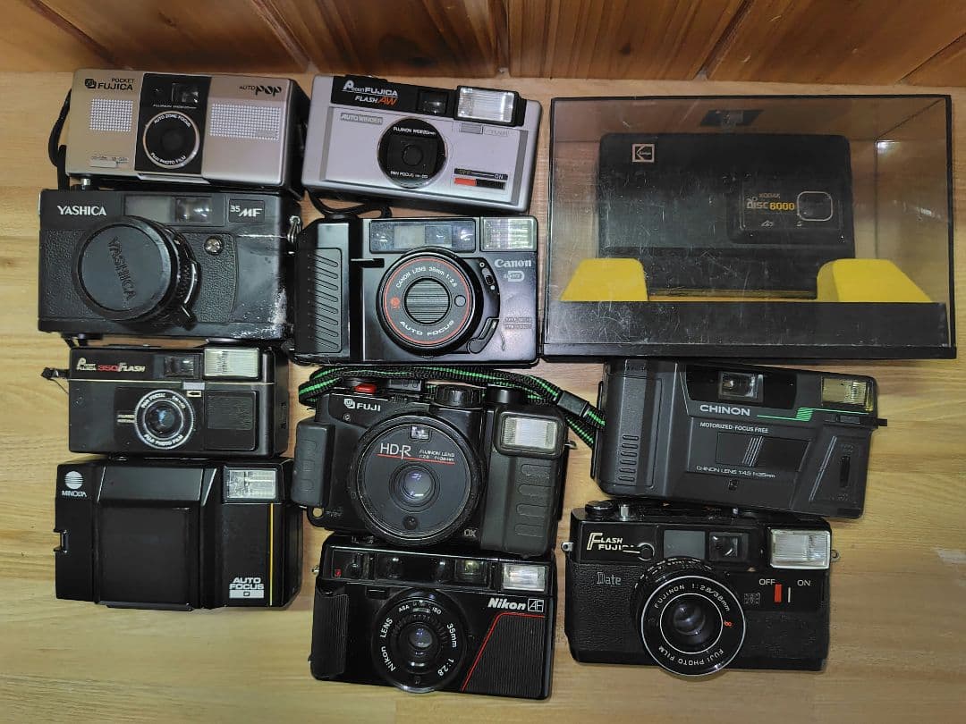 Nikon、Fujifilm、CANONコンパクトフィルムカメラ11台セットA