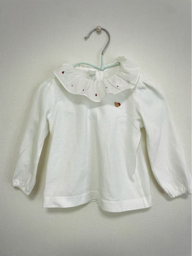 ファミリアのジャンパースカートとブラウスのセット