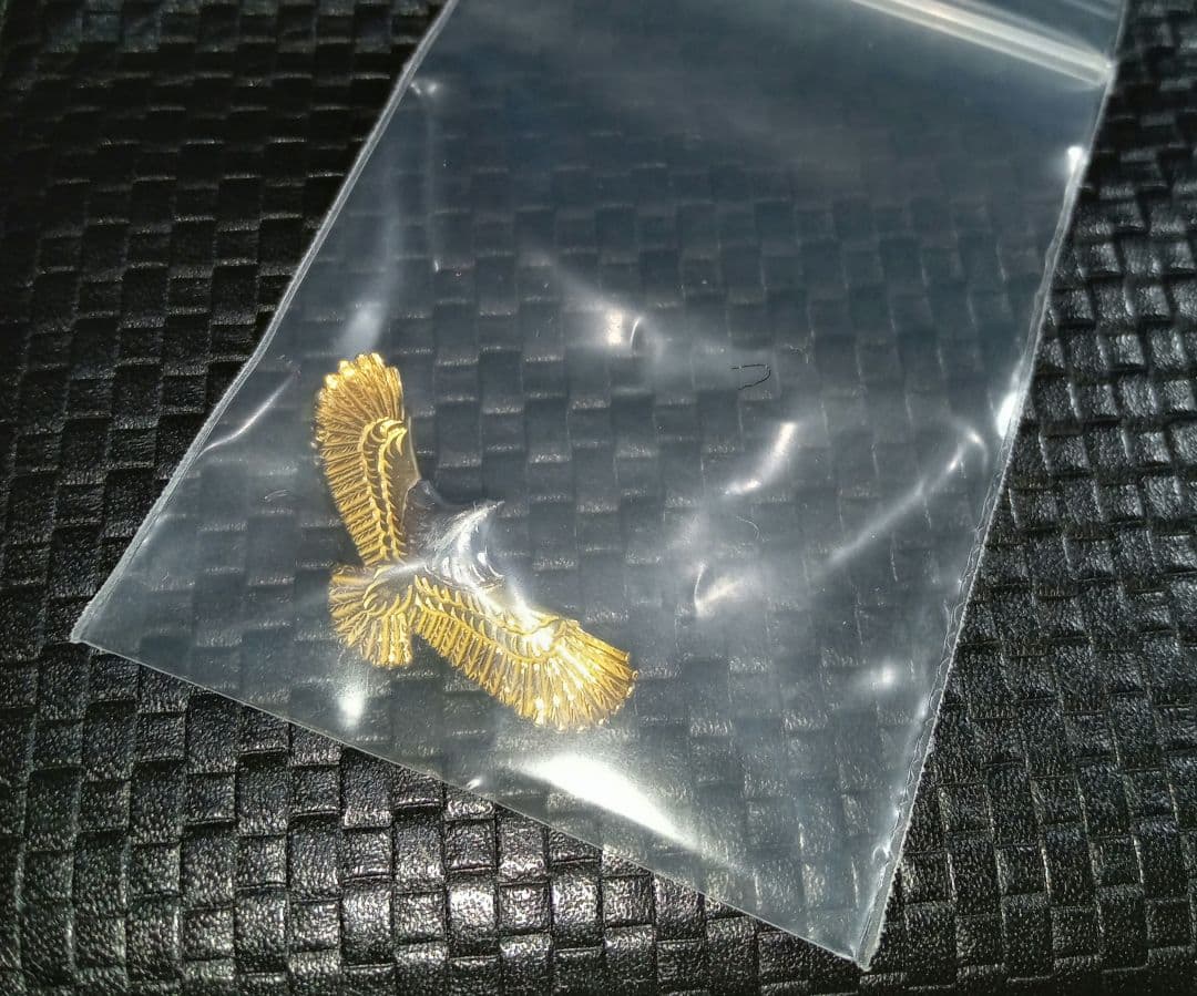 ウイングロック　全金プラチナヘッドイーグル3S　k18　ネックレス