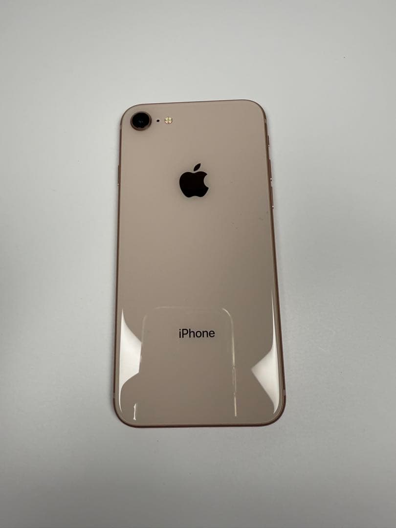iPhone 8 64GBピンクゴールドSIMロックなし バッテリー82% 本体