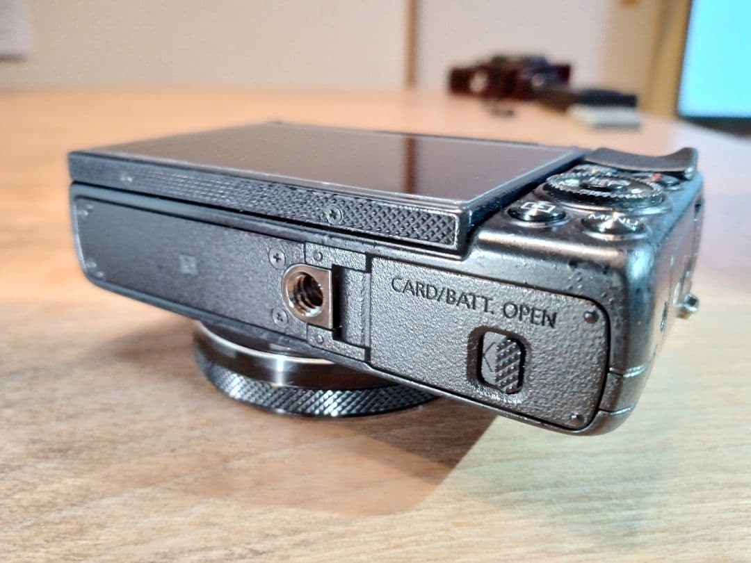 【純正本革カメラケース付き】Canon PowerShot G7X【返金保証付】