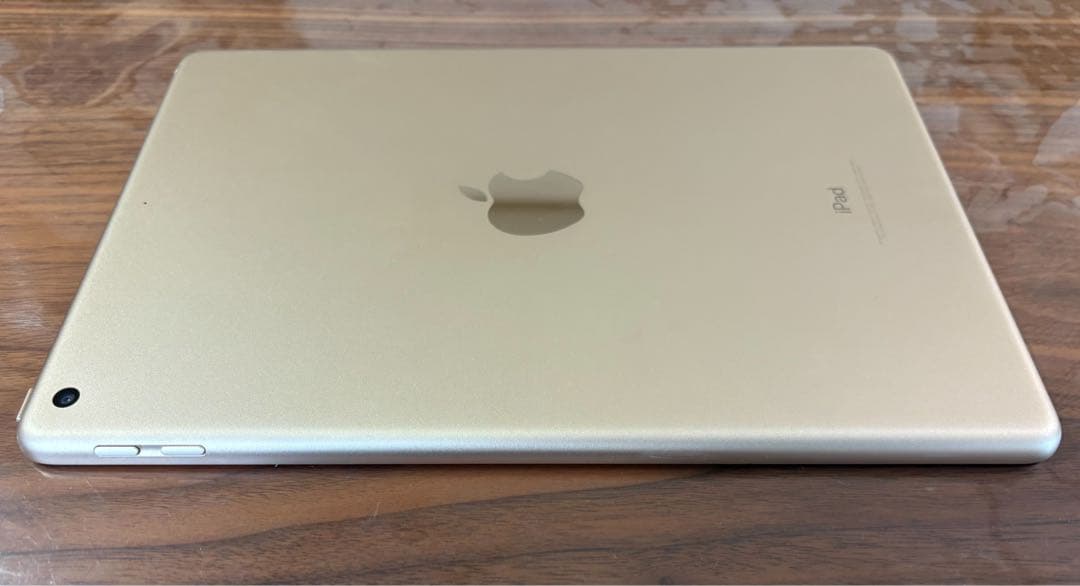 週末セール！12,500→10,000！iPad 第5世代 128GB WiFi