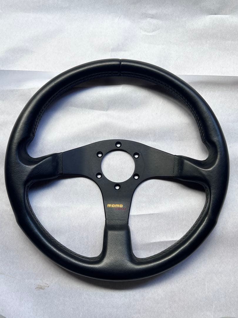 希少　ランチアデルタ EVO2 純正ステアリングMOMOコルサ