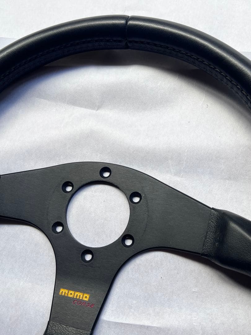 希少　ランチアデルタ EVO2 純正ステアリングMOMOコルサ