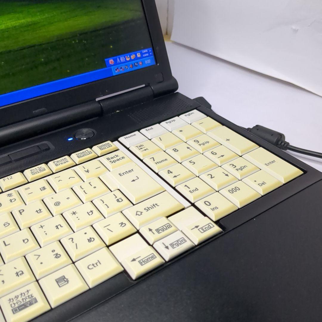 富士通　FUTRO　MA552 windowsXPノートパソコン