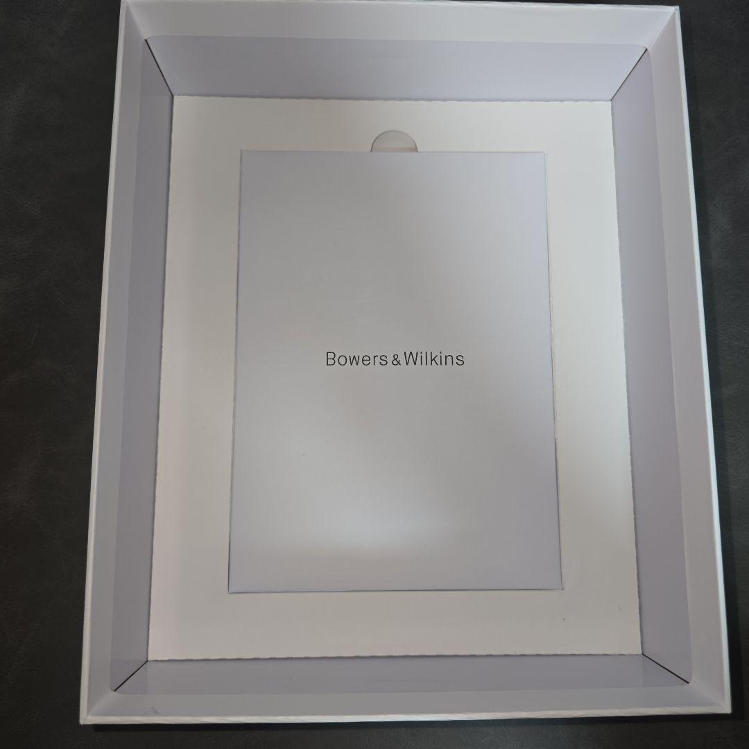 大*郎様 美品Bowers & Wilkins Px8 ワイヤレスヘッドホン