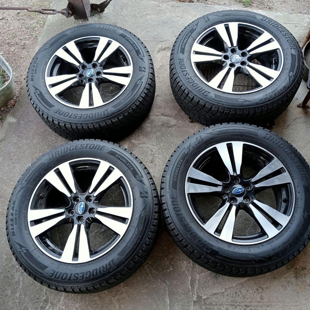 ハローキティ　スバル純正17インチホイール スタッドレス 4本セット