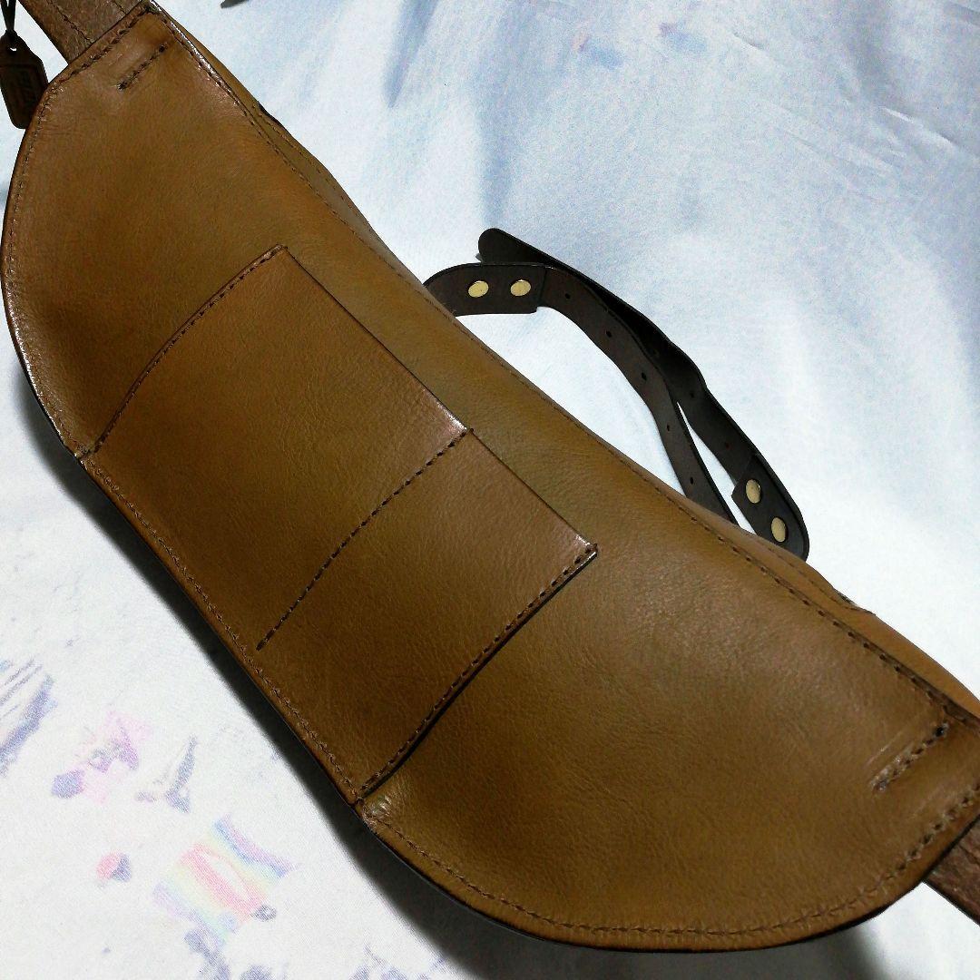 HERZ ヘルツ レザー ボディバッグ ブラウン