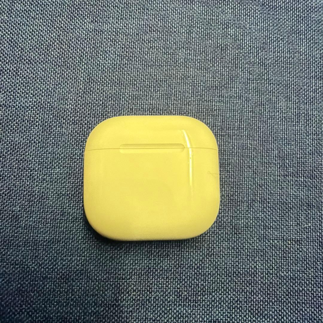 【ケース&右耳のみ】AirPods4 本体