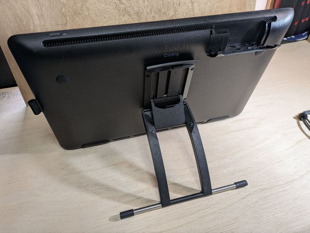 Wacom Cintiq 22 大型液晶タブレット 本体 左手デバイス セット