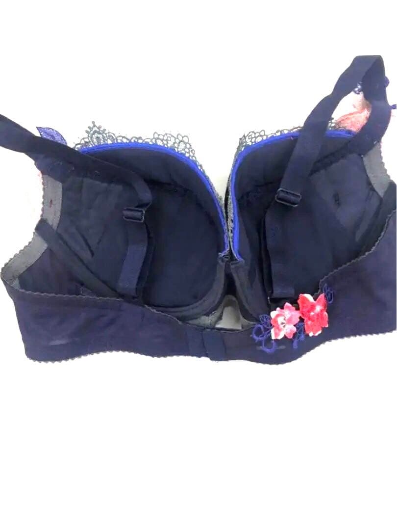 己葉さん専用　サルート56G ブラジャーショーツセット D80 ネイビー3点