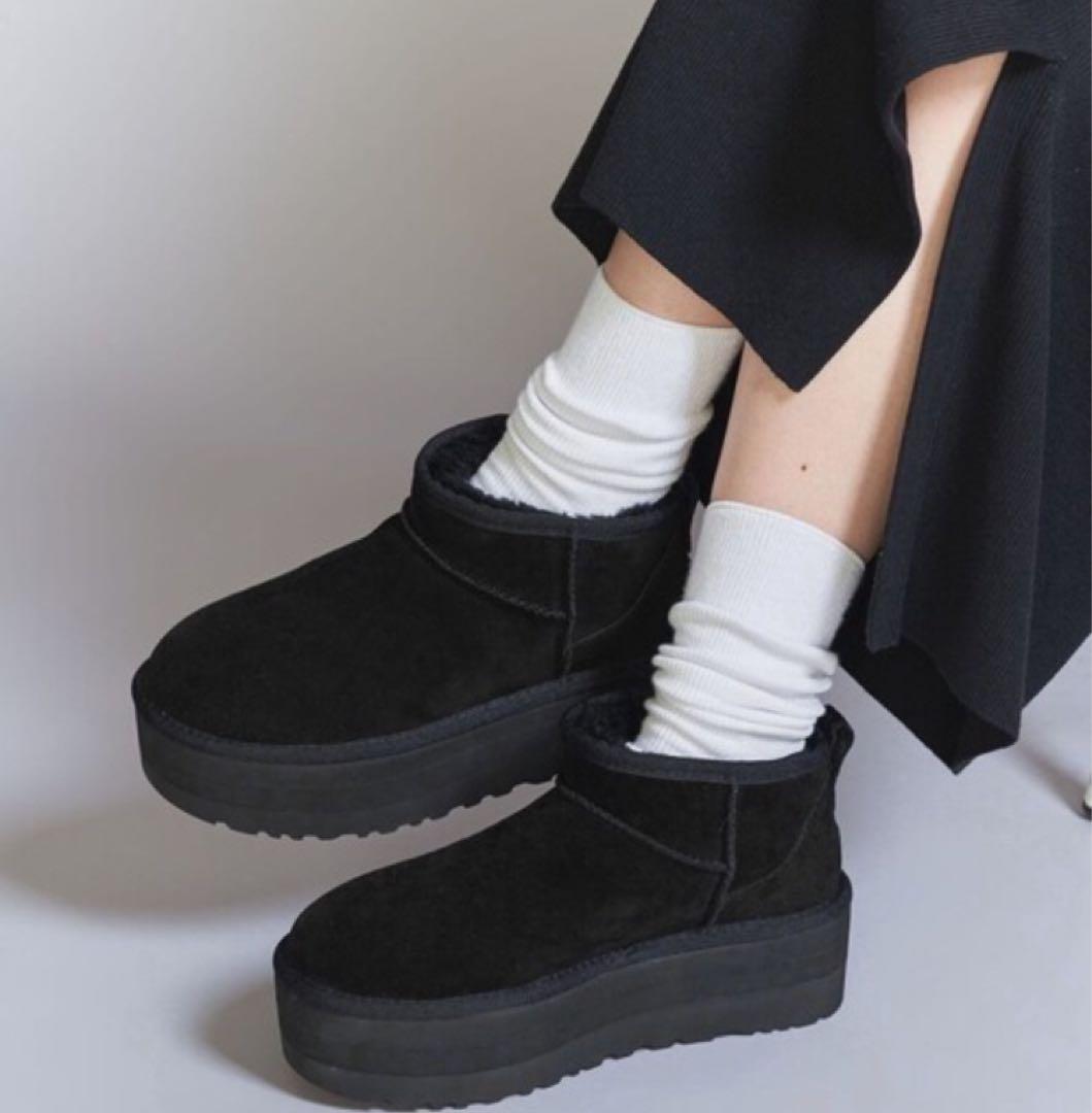 ブーツ 「UGG」クラシック ウルトラミニプラットフォーム ブーツ レディース