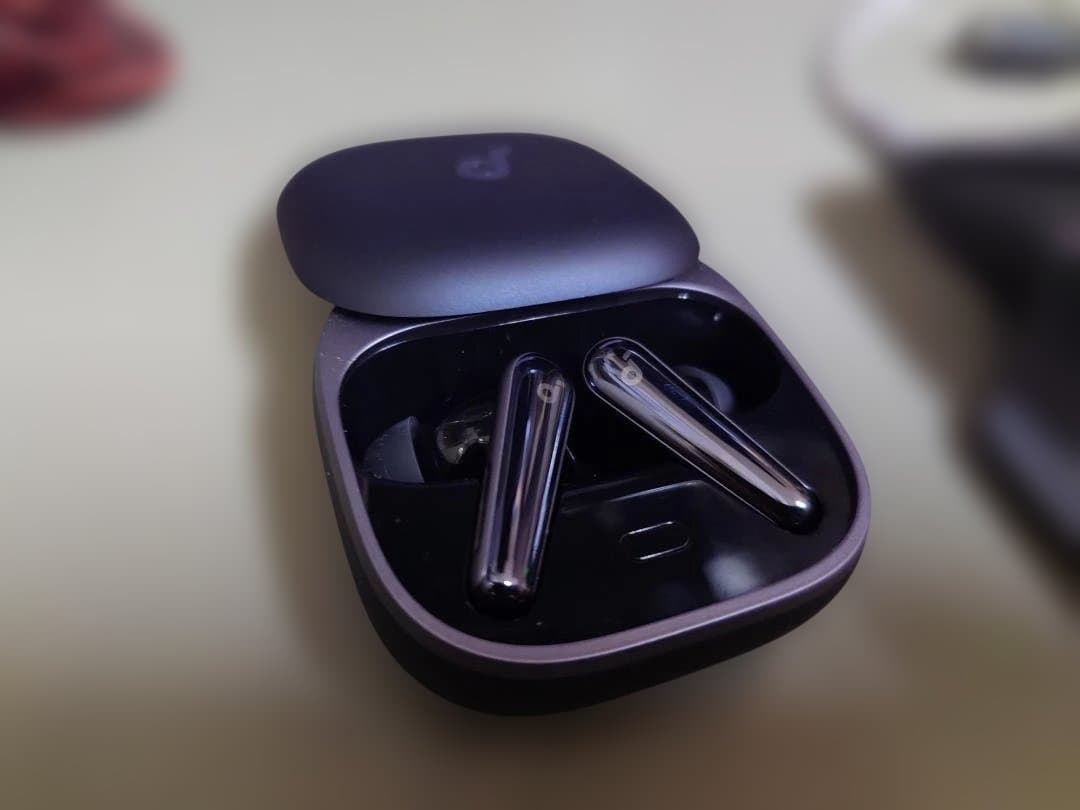 soundcore liberty 5 ミッドナイトブラック 中古美品