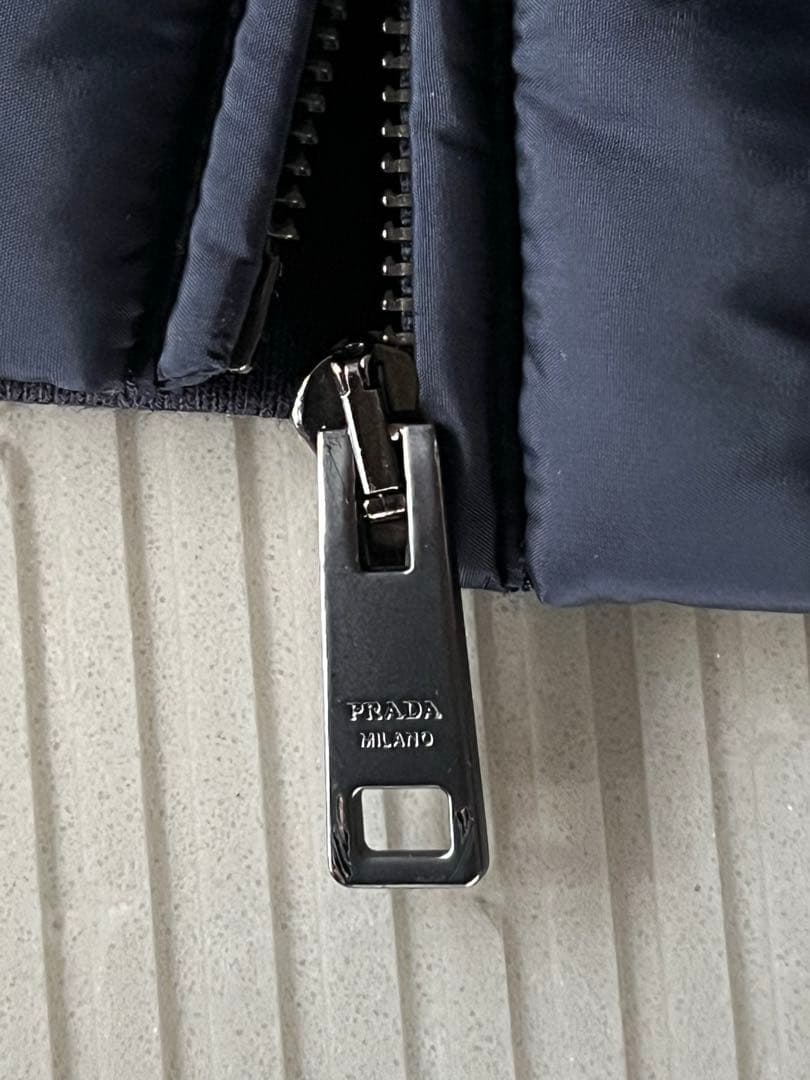 PRADA ネイビー　メンズ　ジャケット