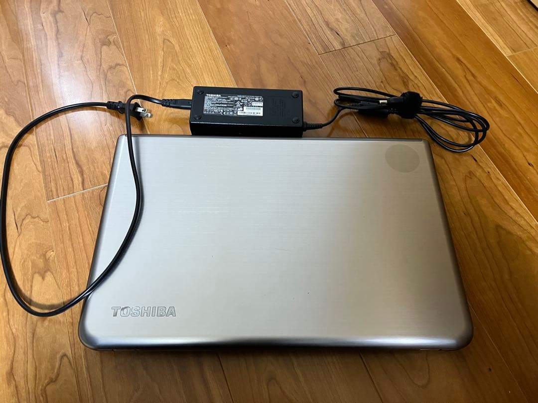 TOSHIBA dynabook / Core i7 17.3型ワイド 1TB