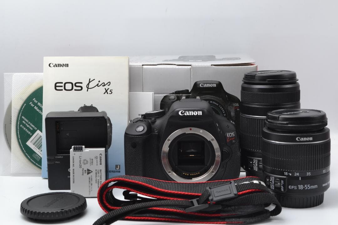Canon EOS Kiss X5 ダブルズームキット ショット数 5536枚