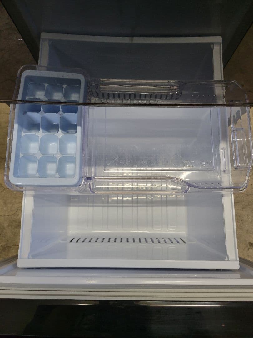 三菱 2020年製 ノンフロン冷凍冷蔵庫 MR-P15E-B1 146L