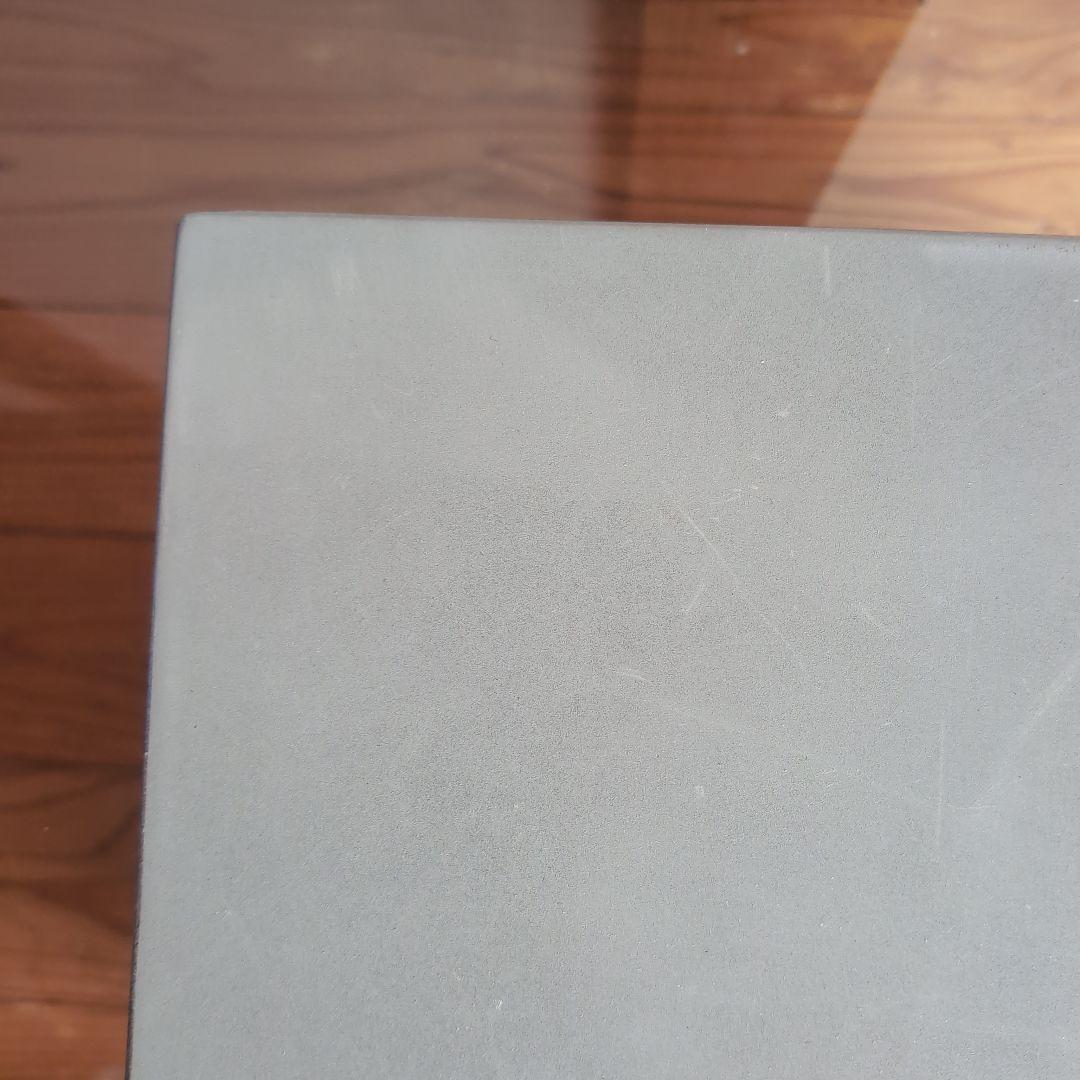 モーダエンカーサ　コーヒーテーブル　FLYING TABLE