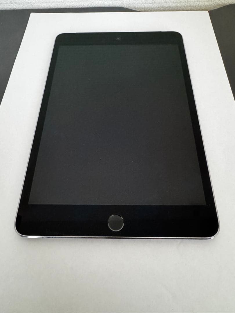 iPad mini4 64GB Wi-Fi+cellular(Simフリー)