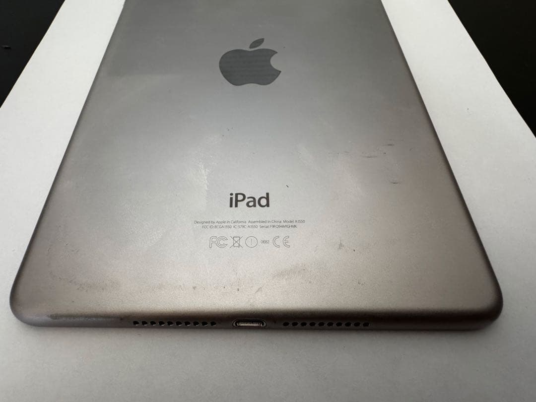 iPad mini4 64GB Wi-Fi+cellular(Simフリー)