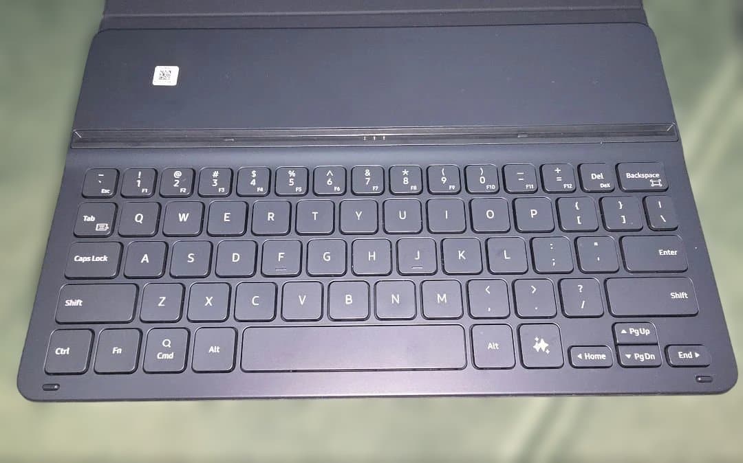 Galaxy Tab S10FE/Lite/S9/FE キーボードカバースリム