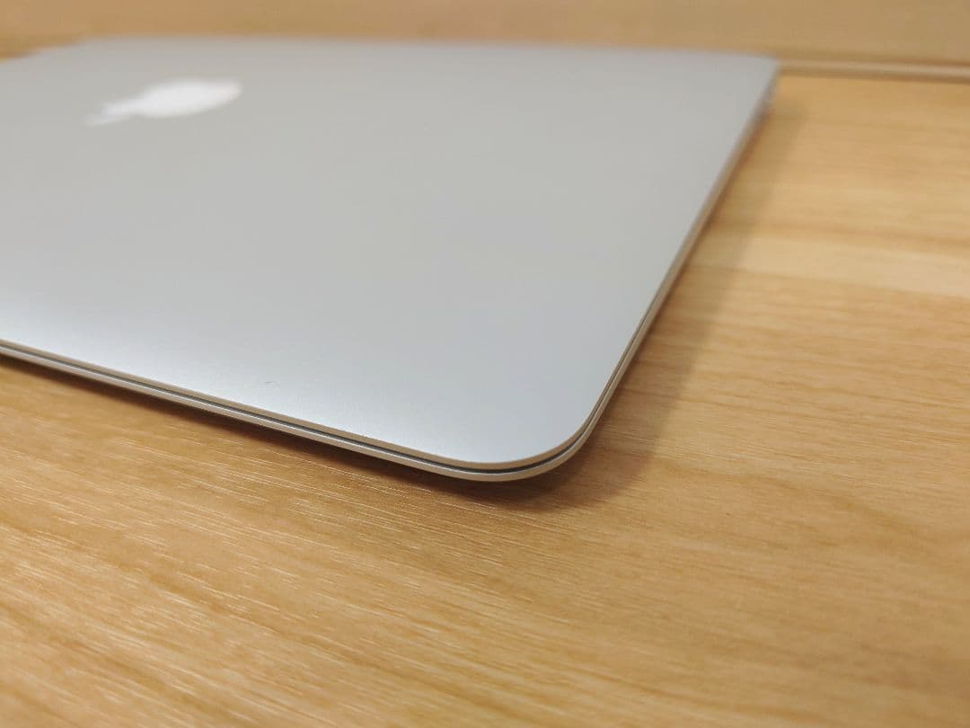 【美品バッテリー極上】MacBook Air 13インチ Early 2015