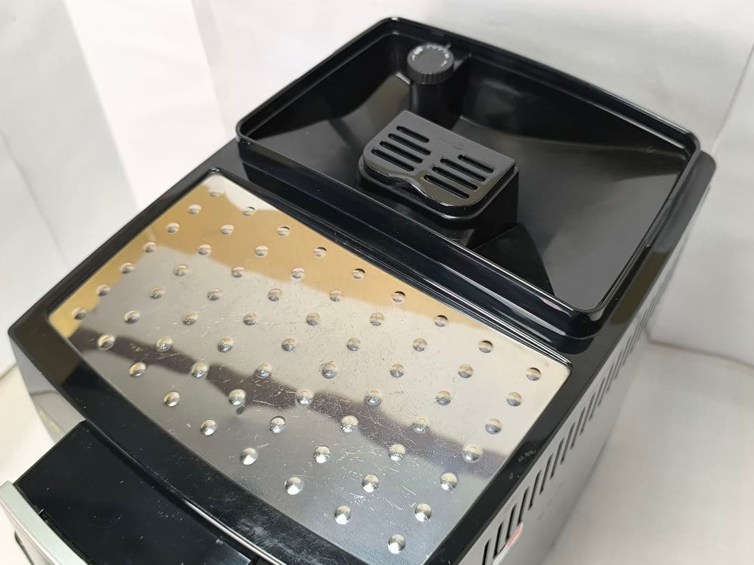 デロンギ　マグニフィカSカプチーノ　全自動コーヒーマシンECAM23260SB