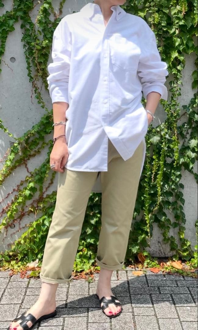 マディソンブルー　完売　ベージュパンツ