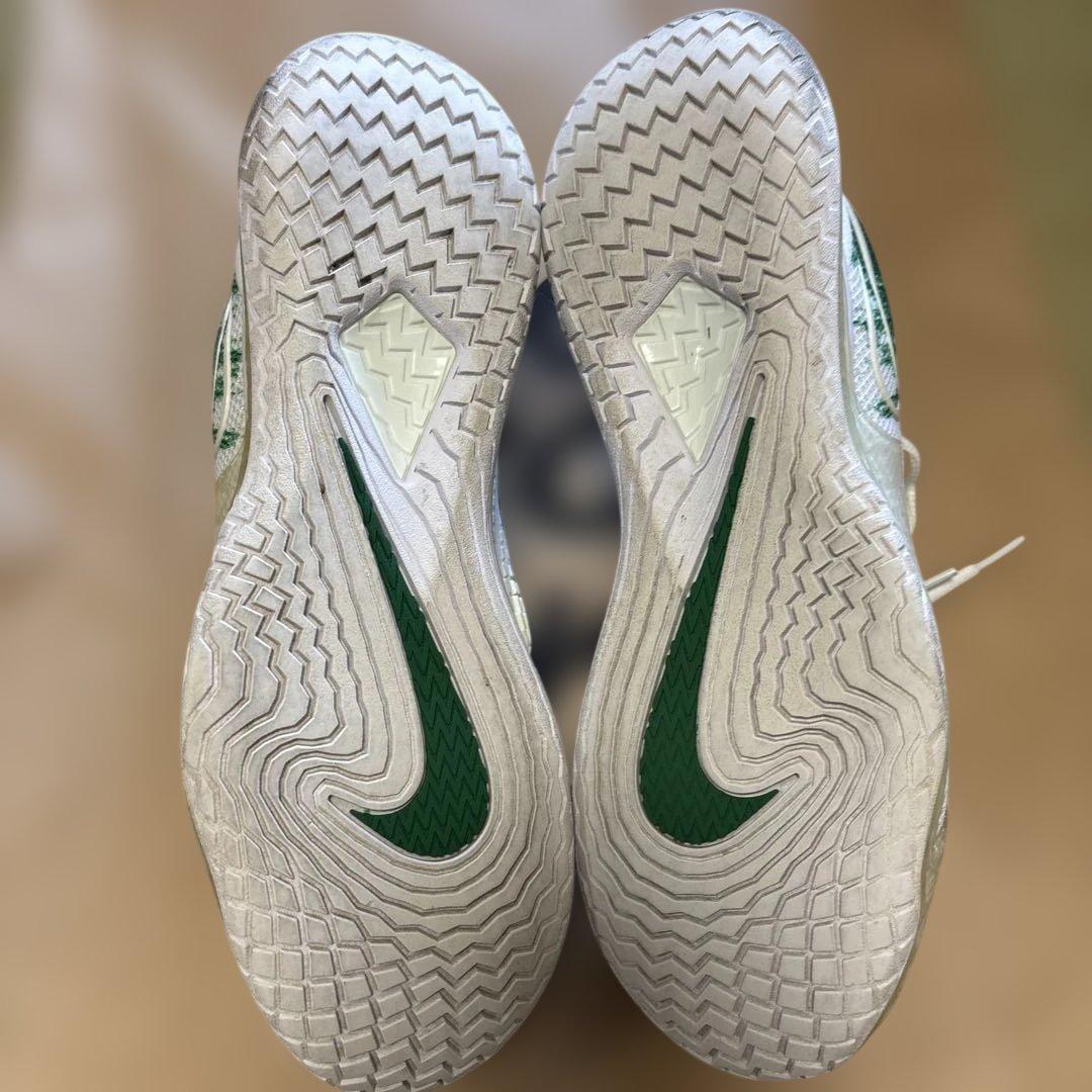 ナイキ テニス シューズ ナダル