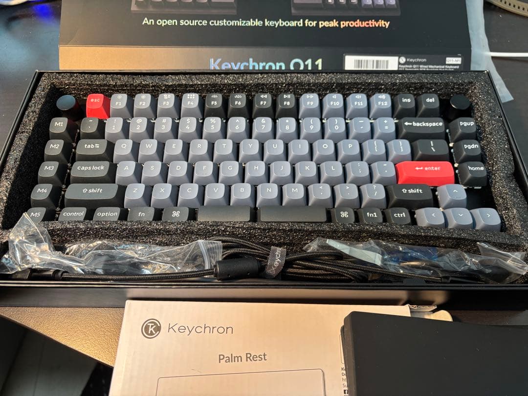Keychron Q11 分割キーボード US配列 有線 赤軸