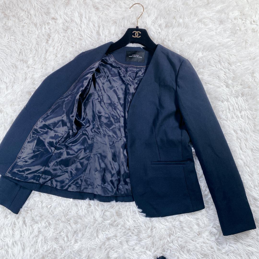 美品 グリーンレーベルリラクシング ノーカラーレディース スーツ 2ピース