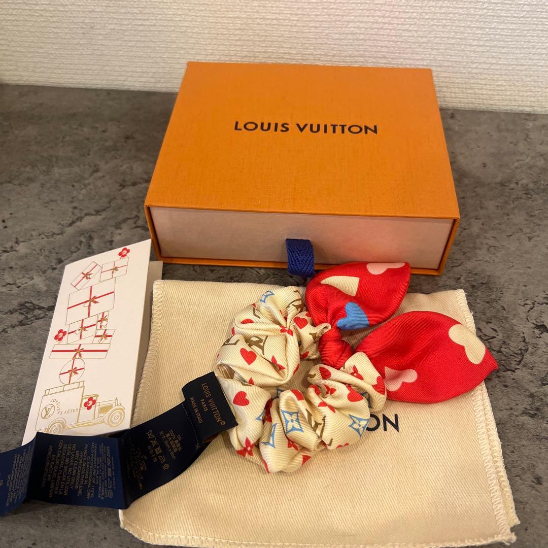 LOUIS VUITTON ハートデザイン ヘアゴム