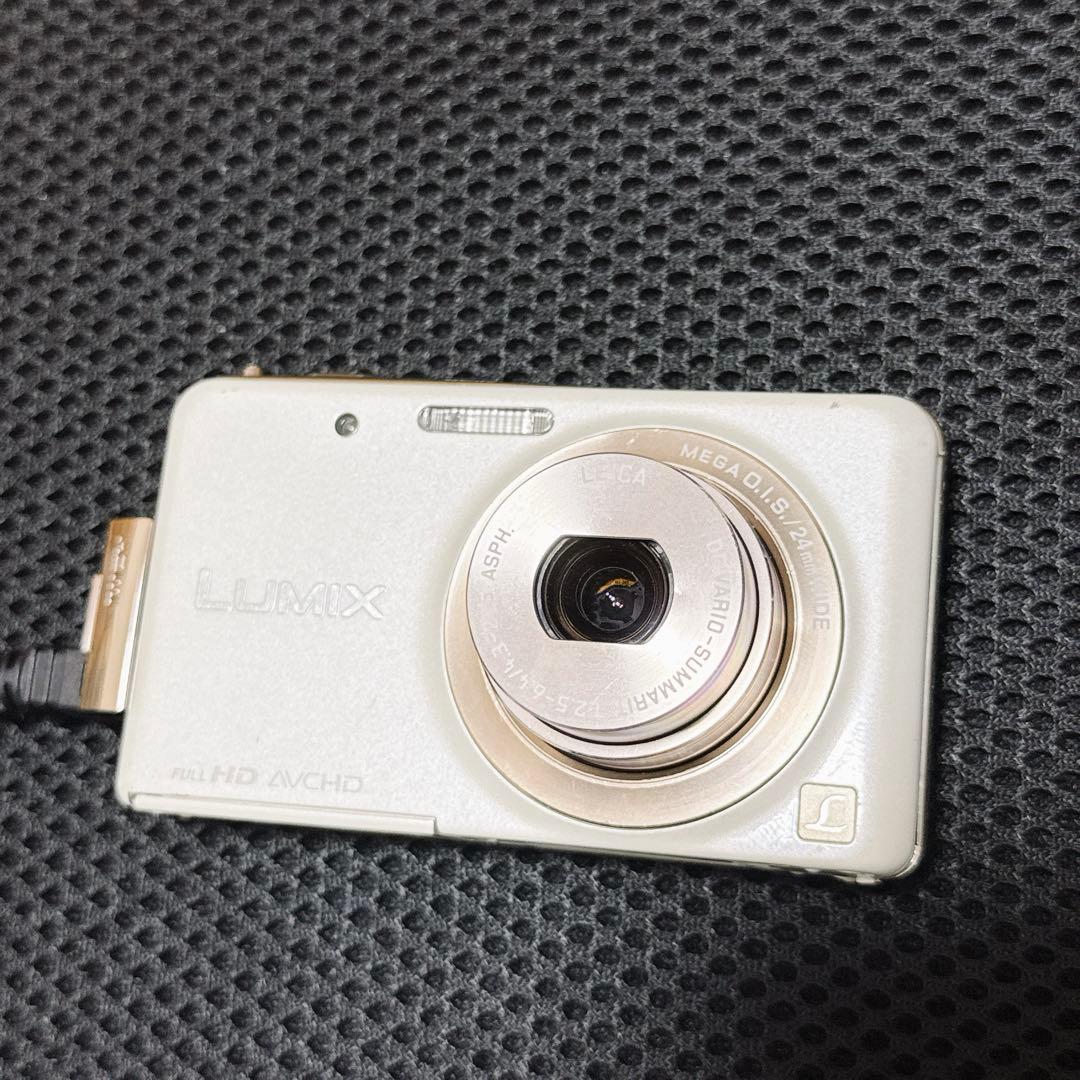 2376【ジャンク】Panasonic　LUMIX　DMC-FX80