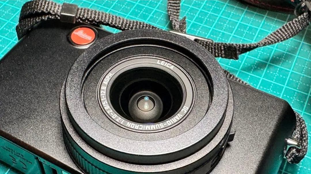 ライカ LEICA D-LUX4 デジタルカメラ レザーケース付