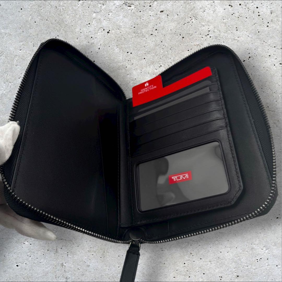 TUMI トゥミ 本革 パスポートケース 財布 ウォレット 通勤ビジネス