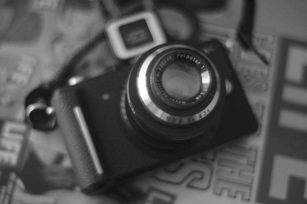 Meyer Gorlitz Primotar F3.5 75mm バブルボケ