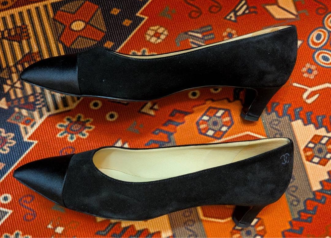 CHANEL スエード　パンプス　37.5 黒